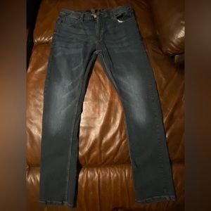 Men’s size 34x32 pd&c jeans
